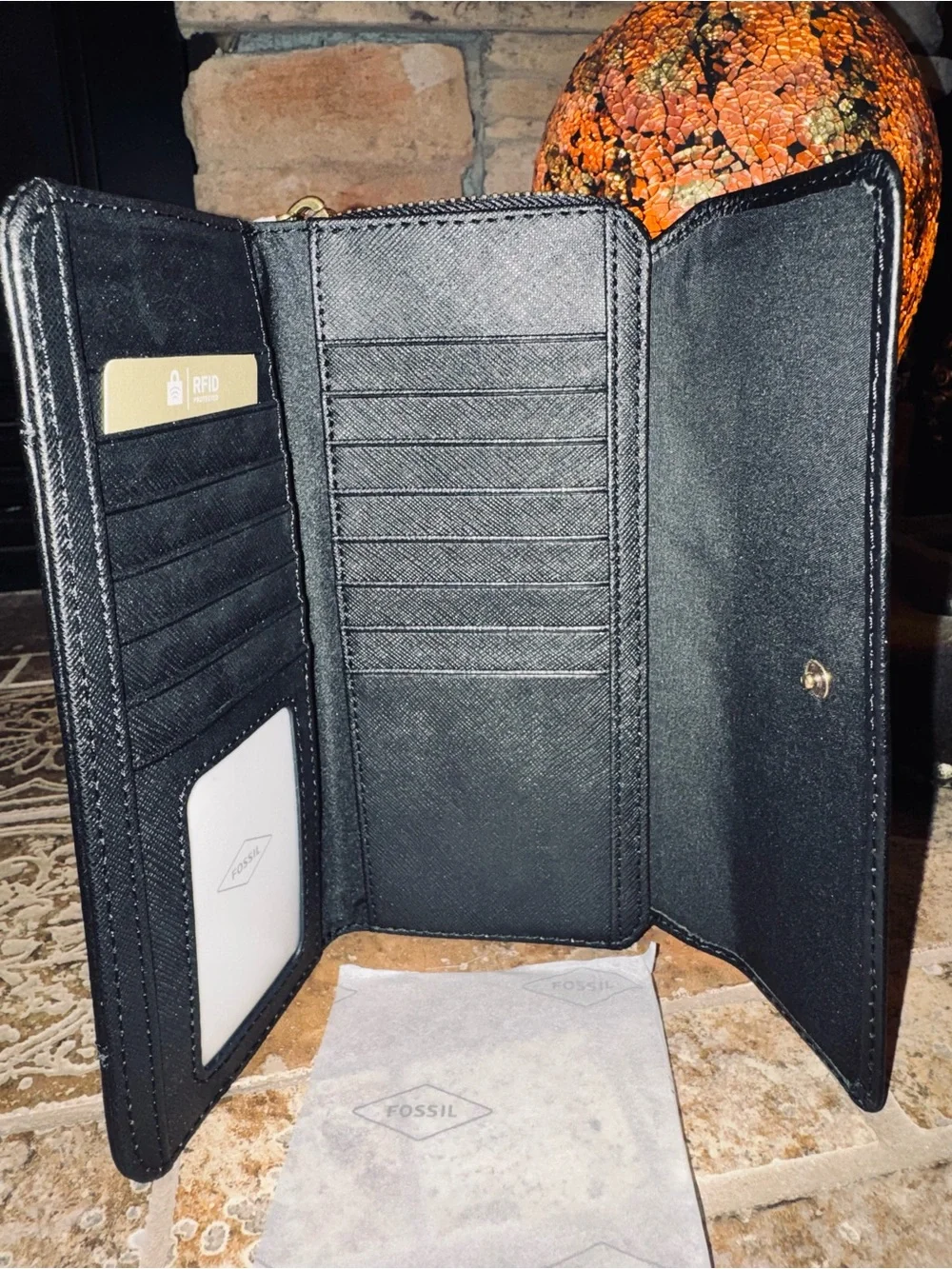 Fossil Black Pebbled Leather Wallet RFD Protection